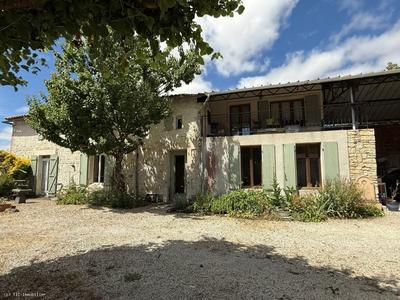 Maison - 168 m² - 6 pièces