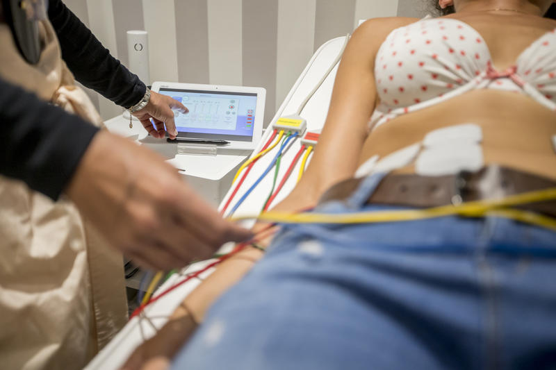 Slym &amp; Tan by megaSun