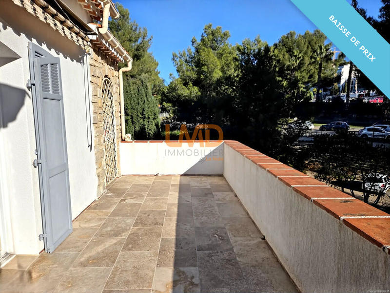 Appartement - 90 m² - 4 pièces