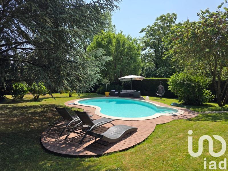 Maison - 168 m² - 7 pièces