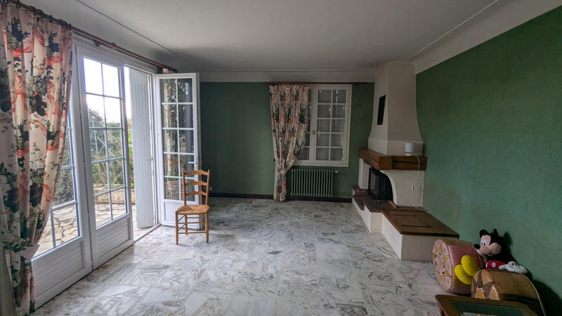 Maison - 205 m² - 11 pièces