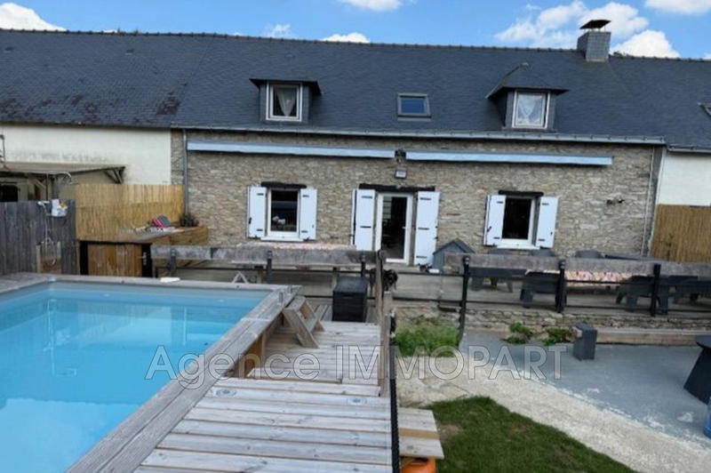 Maison - 101 m² - 5 pièces