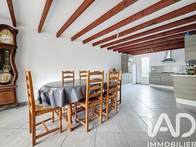 Maison - 191 m² - 8 pièces