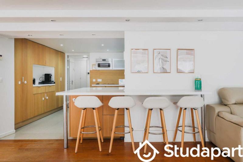 Appartement - 220 m² - 4 pièces