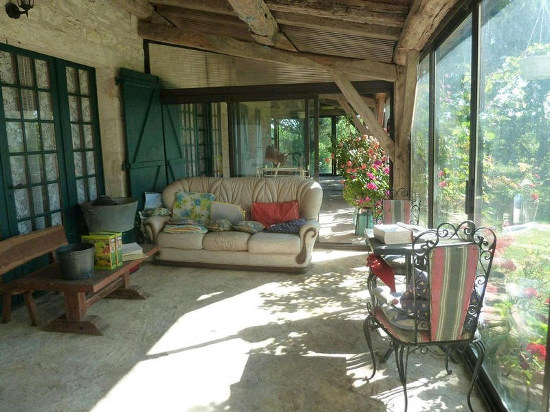 Maison - 275 m² - 13 pièces