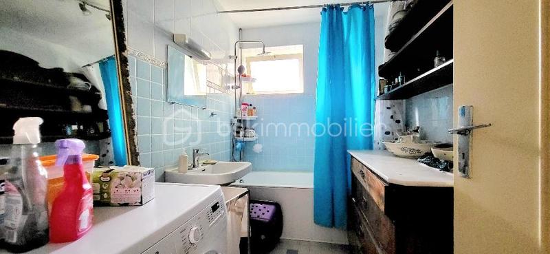 Maison - 192 m² - 9 pièces