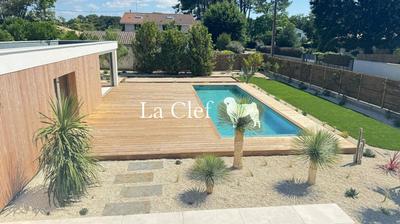 Villa - 204 m² - 7 pièces