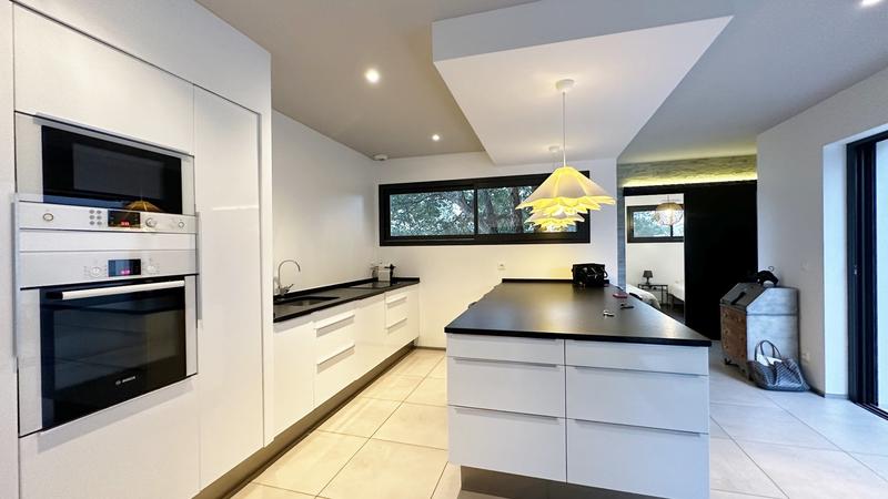 Maison d'architecte - 118 m² - 5 pièces