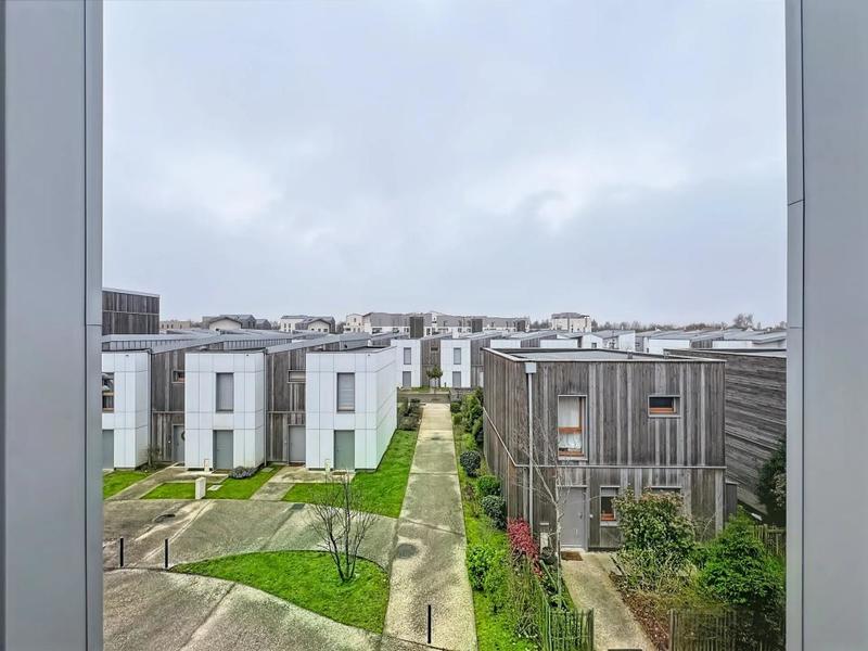 Duplex - 85 m² - 4 pièces