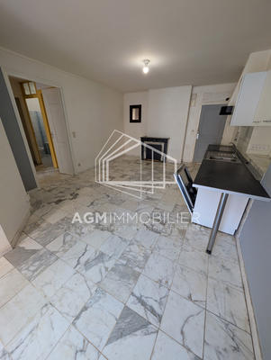 Maison - 191 m² - 3 pièces