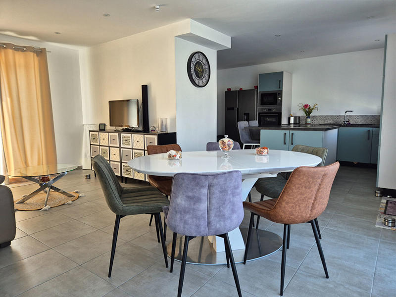 Maison - 83 m² - 4 pièces