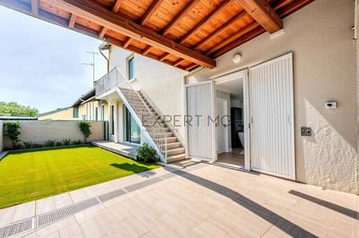 Maison - 107 m² - 4 pièces