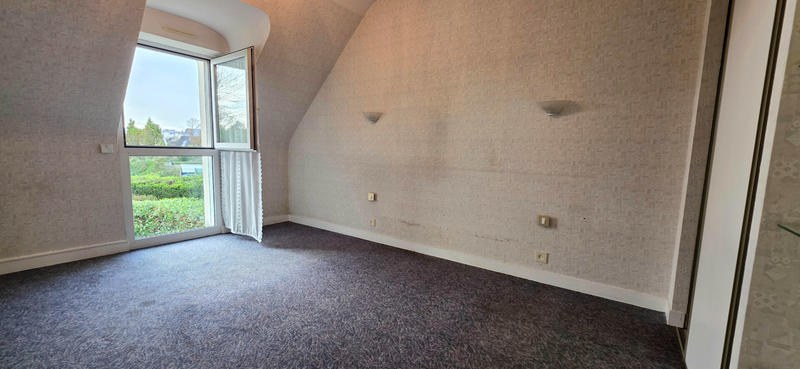 Maison - 122 m² - 5 pièces