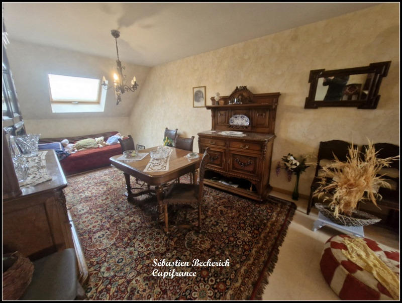 Maison de village - 235 m² - 9 pièces