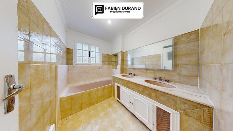 Maison - 148 m² - 7 pièces