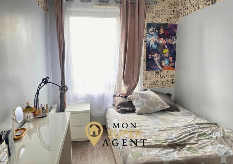 Appartement - 80 m² - 4 pièces