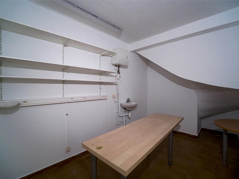 Local d'activité / Entrepôt - 39 m² - 2 pièces