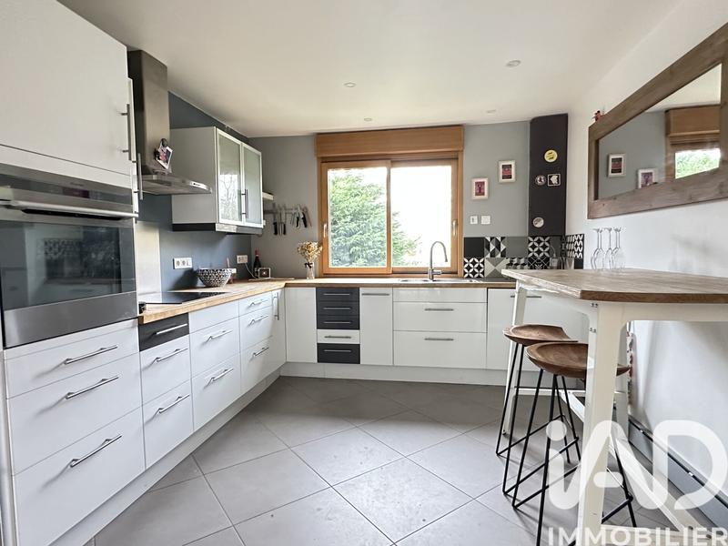 Maison - 173 m² - 8 pièces