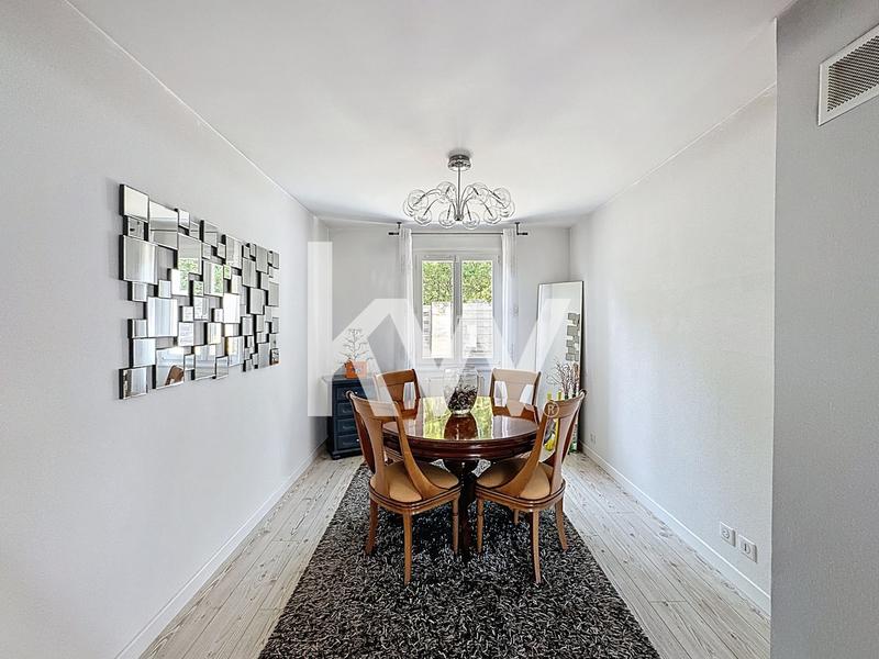 Maison - 128 m² - 5 pièces