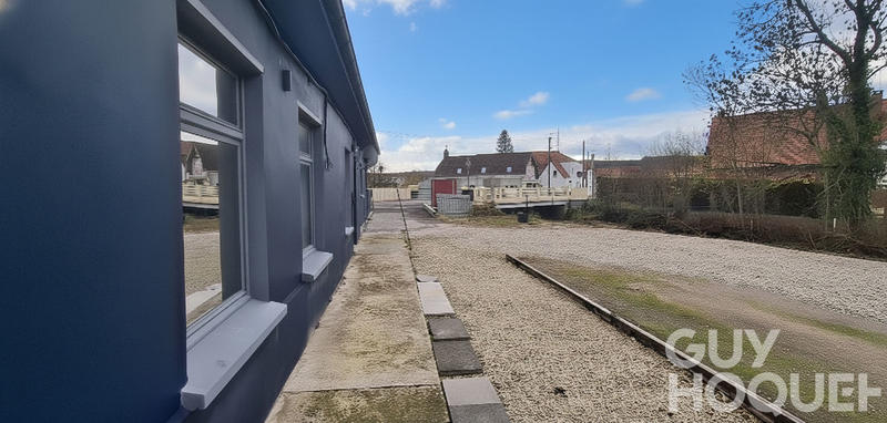 Local commercial - 159 m²