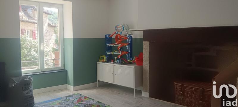 Maison - 142 m² - 5 pièces