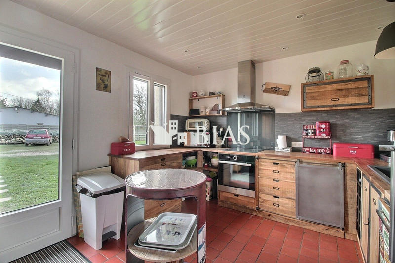 Maison - 136 m² - 5 pièces