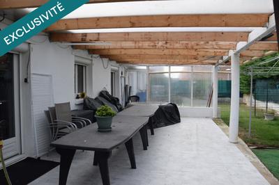 Maison - 141 m² - 5 pièces