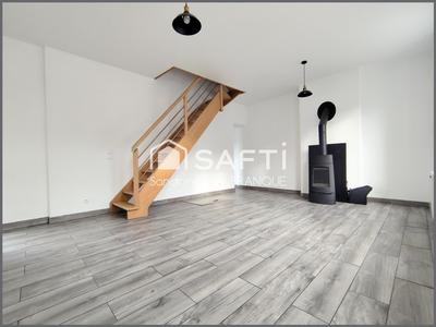 Maison - 60 m² - 5 pièces