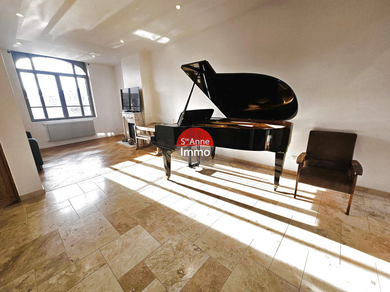 Maison - 130 m² - 6 pièces