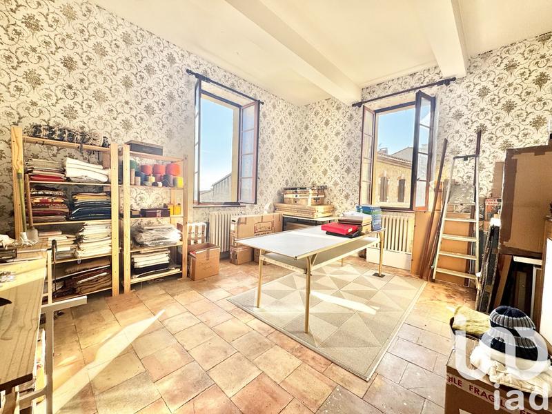 Maison de village - 237 m² - 10 pièces