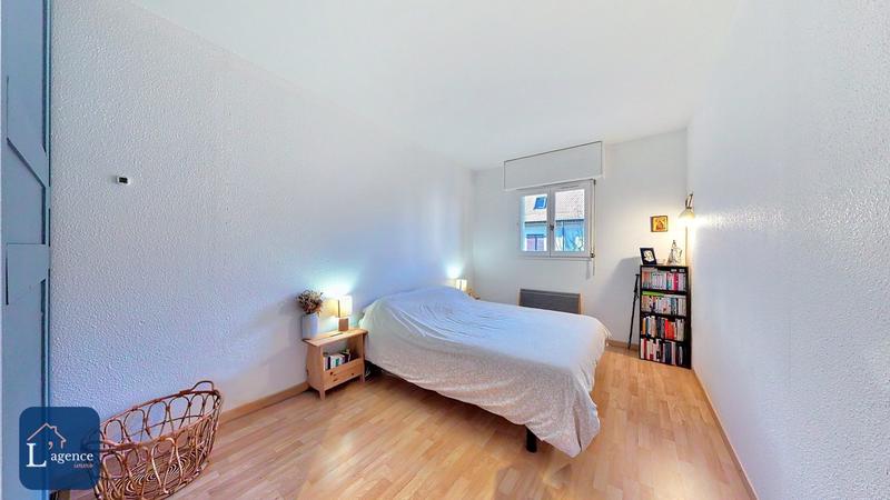 Appartement - 79 m² - 3 pièces