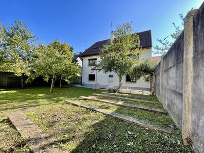 Maison - 264 m² - 7 pièces