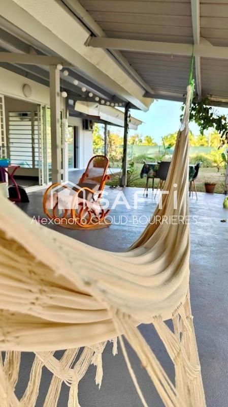 Maison - 110 m² - 4 pièces