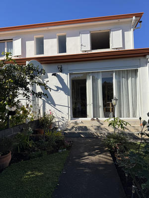 Maison - 92 m² - 3 pièces