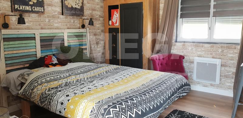 Maison - 470 m² - 16 pièces