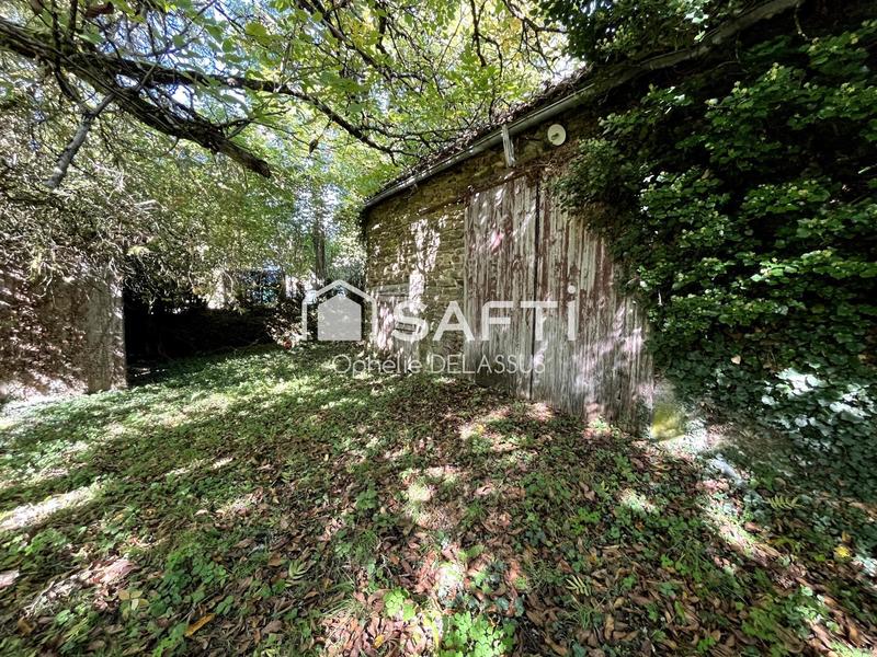 Maison - 150 m² - 10 pièces