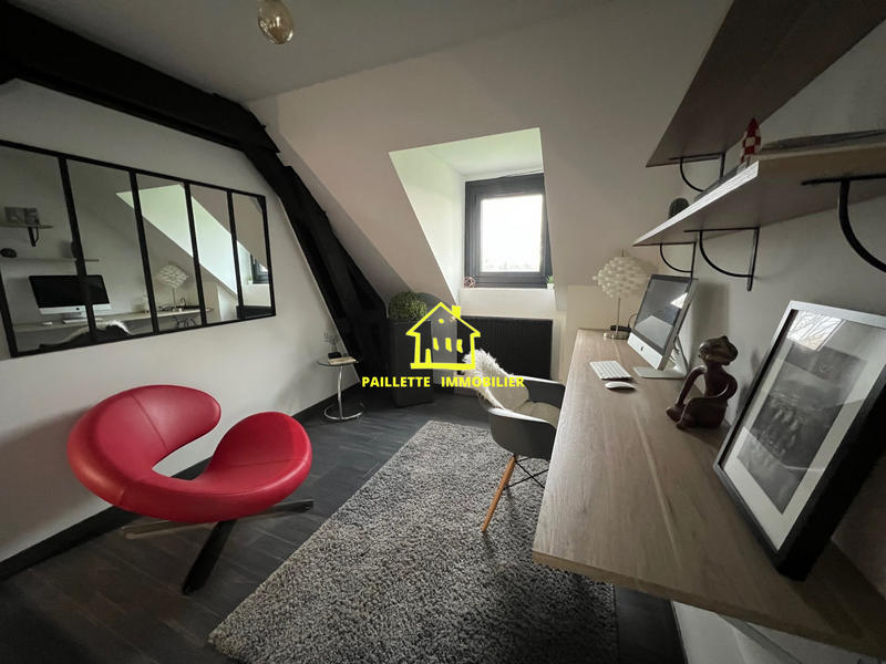 Maison - 275 m² - 7 pièces