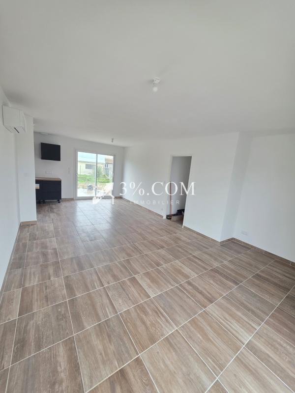 Maison - 80 m² - 5 pièces