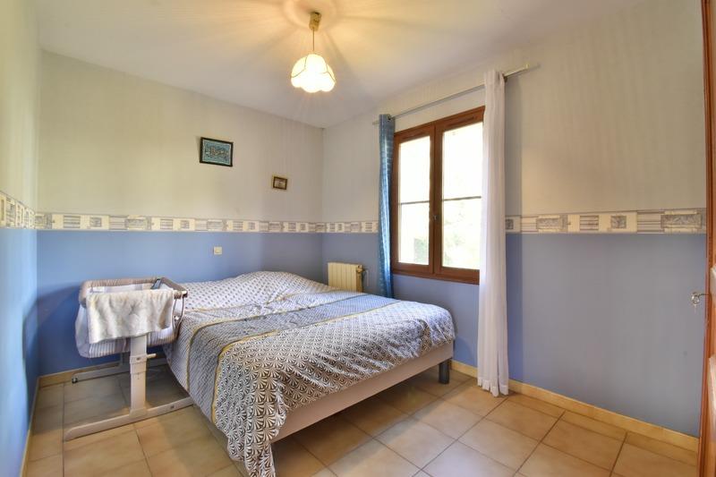 Villa - 143 m² - 6 pièces