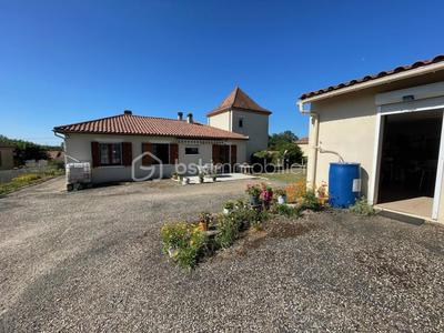 Propriété - 120 m² - 7 pièces