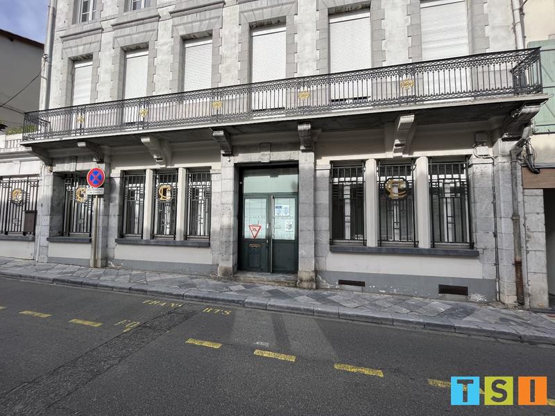 Local d'activités - 150 m² - 3 pièces