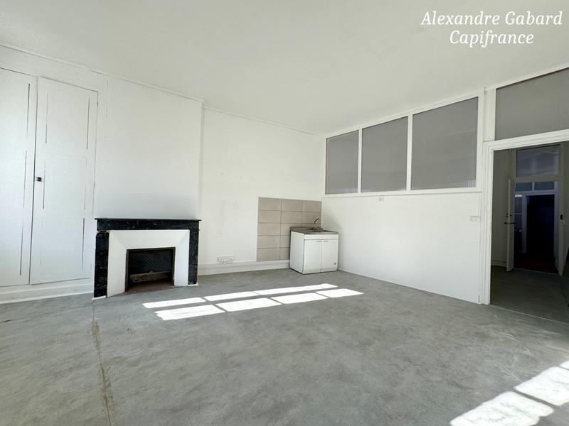 Immeuble - 138 m² - 7 pièces