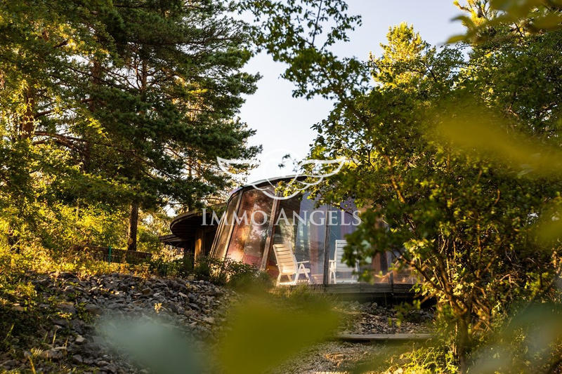 Maison contemporaine - 850 m² - 13 pièces