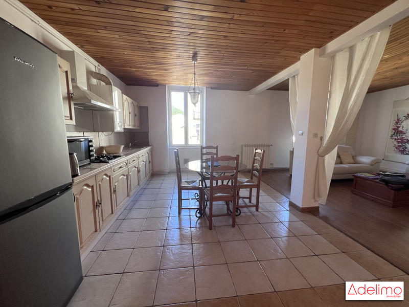 Appartement - 122 m² - 6 pièces