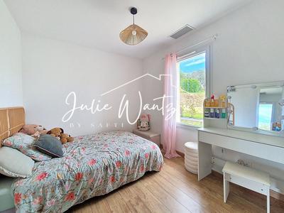 Maison - 127 m² - 6 pièces