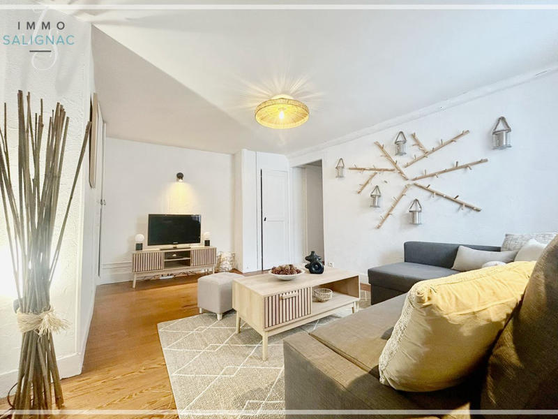 Appartement - 74 m² - 3 pièces