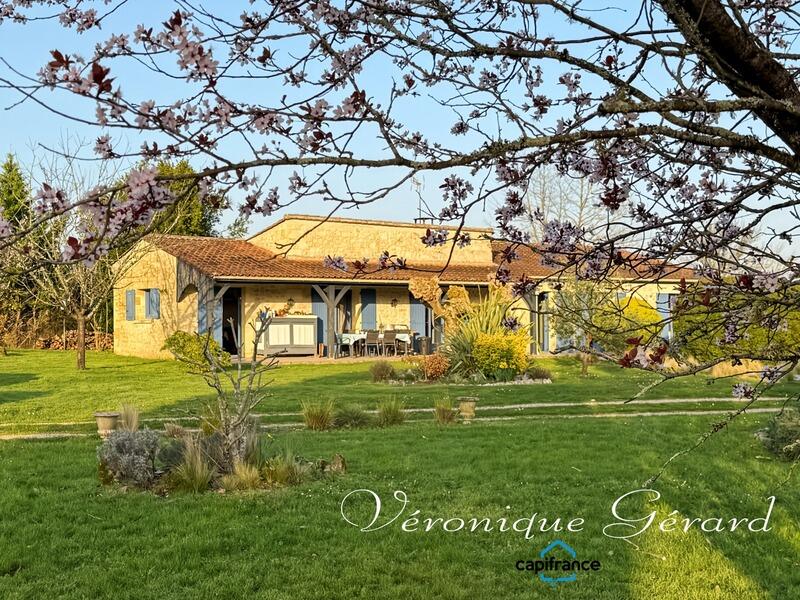 Maison - 134 m² - 5 pièces