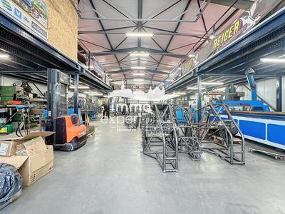 Local d'activité / Entrepôt - 294 m²