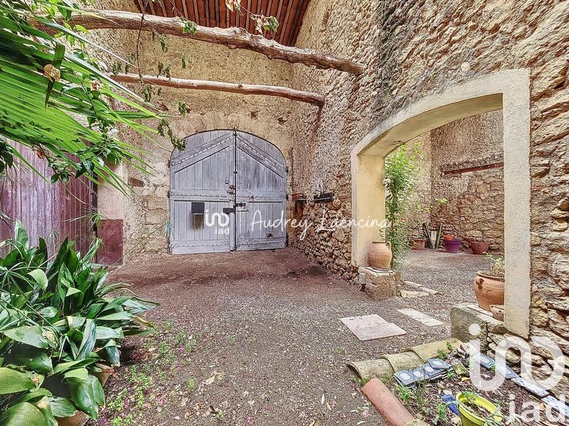 Maison - 391 m² - 12 pièces