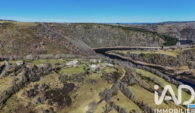 Maison - 75 m² - 8 pièces